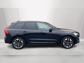 Used Volvo XC60 2025 for sale - 77665000: Photo