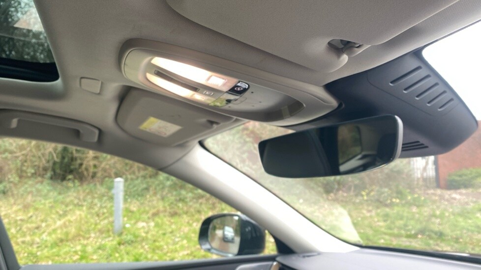 Used Volvo XC60 2025 for sale - 77665000: Photo 47