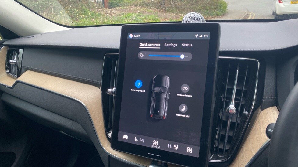 Used Volvo XC60 2025 for sale - 77665000: Photo 51