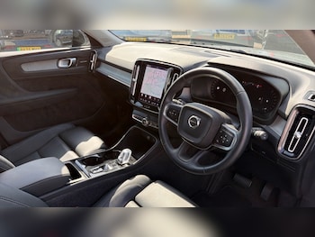 Used Volvo XC40 2025 for sale - 79021050: Photo