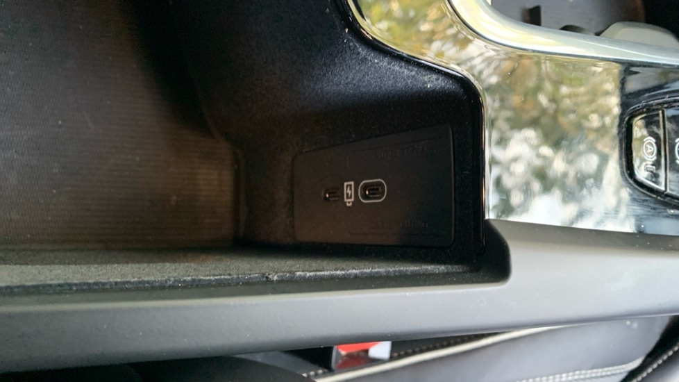 Used Volvo XC60 2022 for sale - 76826825: Photo 26