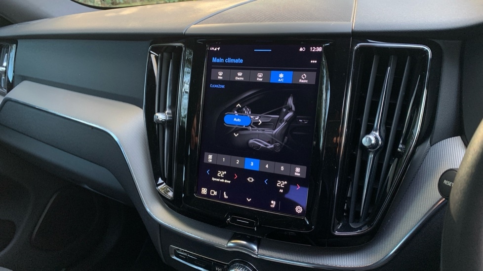 Used Volvo XC60 2022 for sale - 76826825: Photo 47