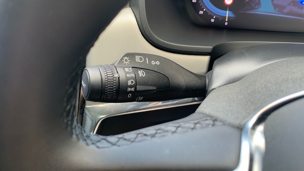 Used Volvo V90 2025 for sale - 77442666: Photo 19