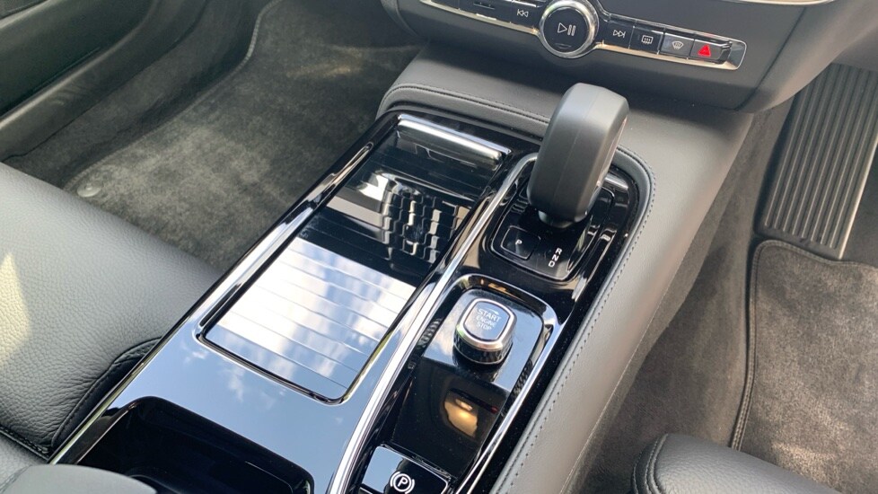 Used Volvo V90 2025 for sale - 77442666: Photo 24