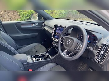 Used Volvo XC40 2022 for sale - 77698211: Photo