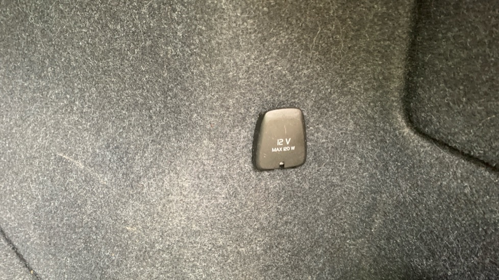 Used Volvo XC40 2022 for sale - 76954462: Photo 29