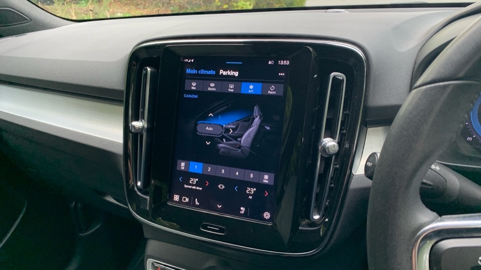 Used Volvo XC40 2022 for sale - 76954462: Photo 43