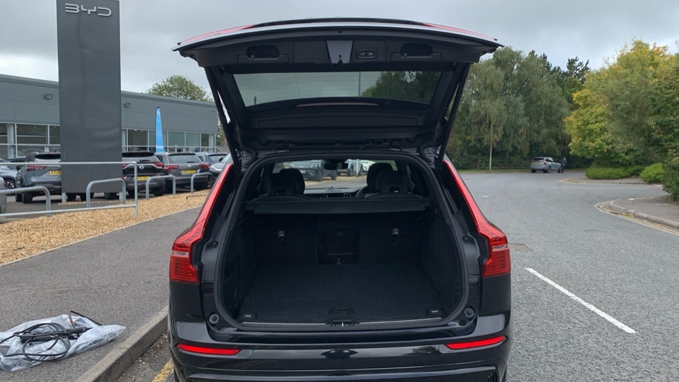 Used Volvo XC60 2024 for sale - 76514895: Photo 13