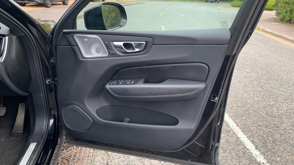 Used Volvo XC60 2024 for sale - 76514895: Photo 24