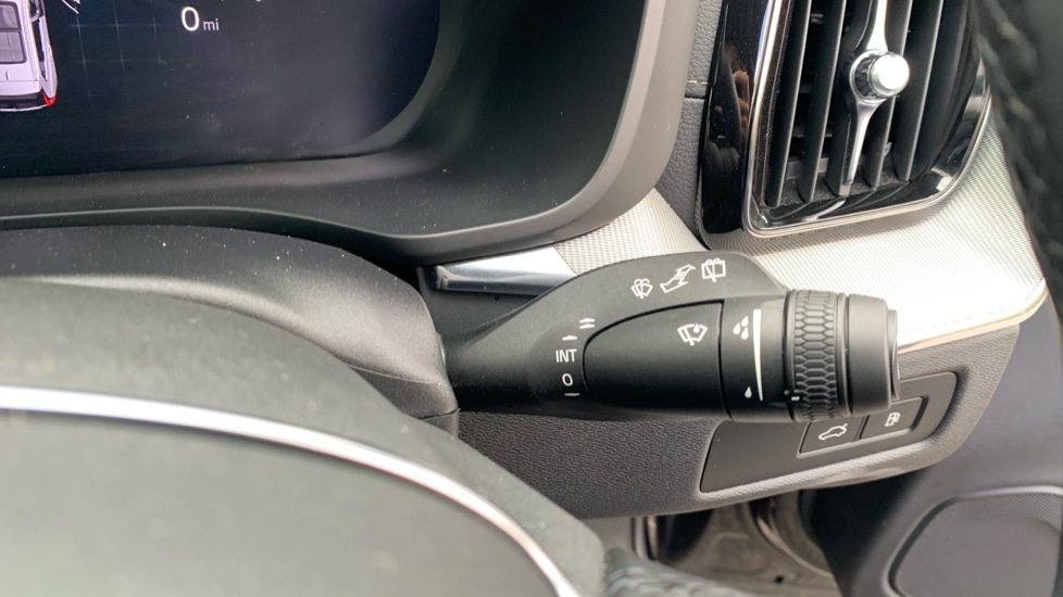 Used Volvo XC60 2024 for sale - 76514895: Photo 30