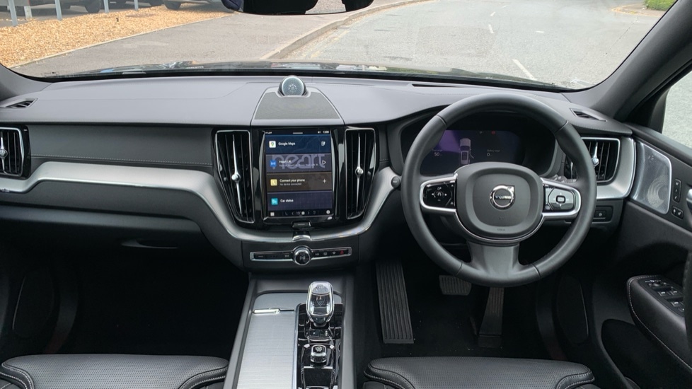 Used Volvo XC60 2024 for sale - 76514895: Photo 5