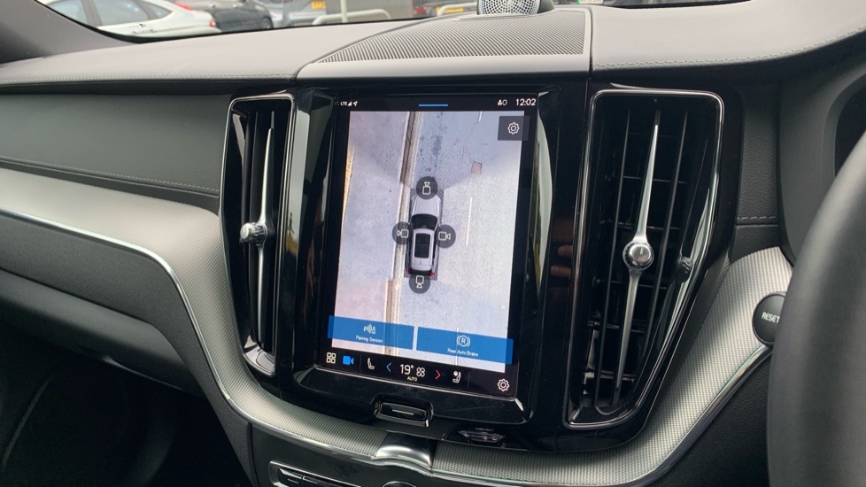 Used Volvo XC60 2024 for sale - 76514895: Photo 56