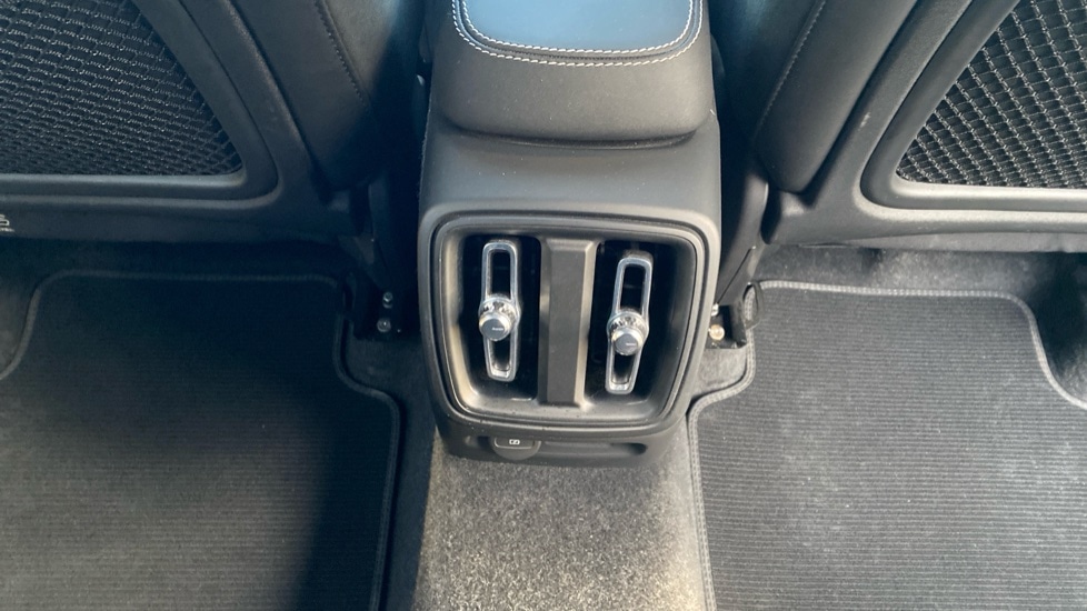 Used Volvo XC40 2022 for sale - 77210151: Photo 27