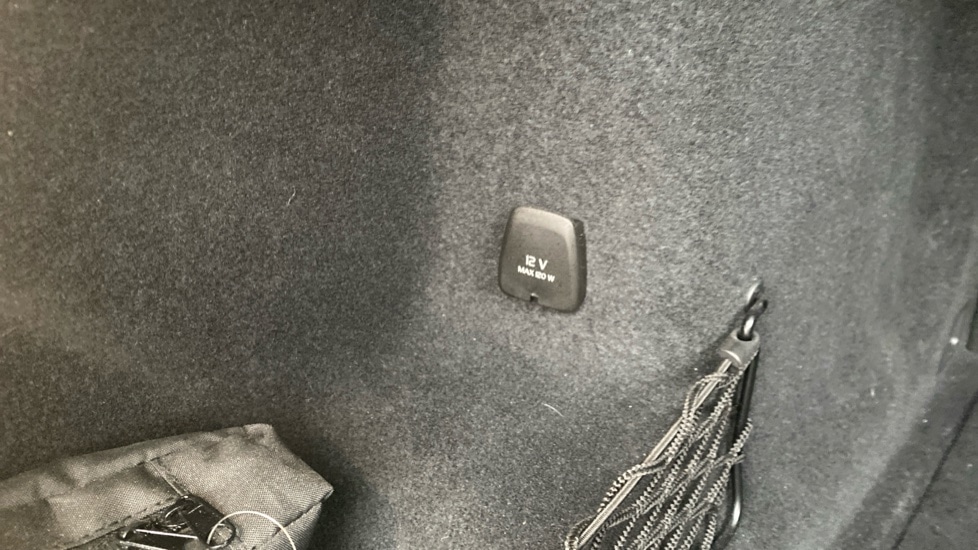 Used Volvo XC60 2023 for sale - 77099038: Photo 15