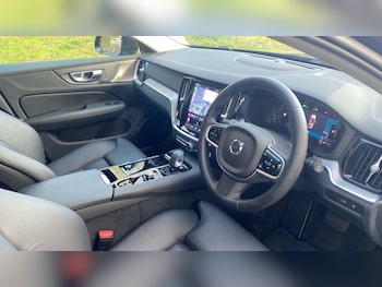 Used Volvo V60 2025 for sale - 77619012: Photo