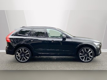 Used Volvo XC60 2025 for sale - 76999382: Photo