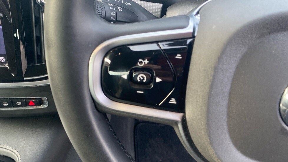 Used Volvo V90 2025 for sale - 78215906: Photo 26