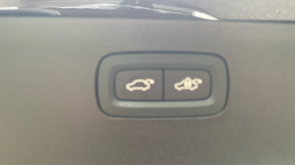 Used Volvo XC90 2025 for sale - 76971411: Photo 19