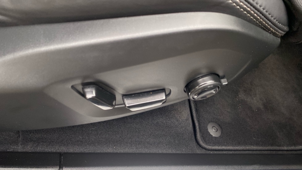 Used Volvo XC90 2025 for sale - 76971411: Photo 37