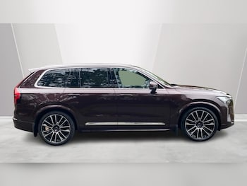 Used Volvo XC90 2025 for sale - 76971411: Photo