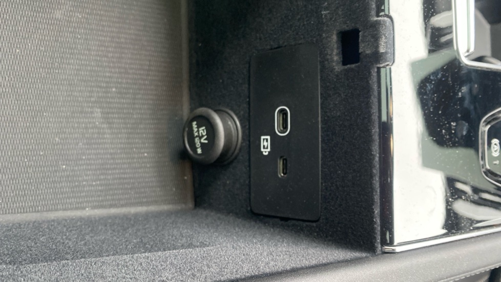 Used Volvo XC90 2025 for sale - 76971411: Photo 46