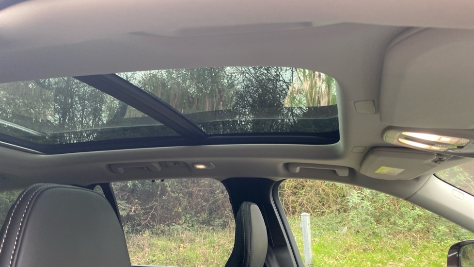 Used Volvo XC90 2025 for sale - 76971411: Photo 50