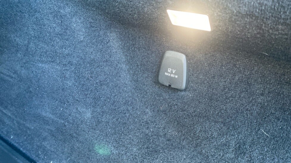 Used Volvo V90 2021 for sale - 77480290: Photo 40