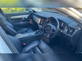 Used Volvo V90 2021 for sale - 77480290: Photo