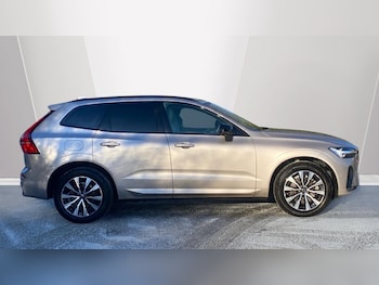 Used Volvo XC60 2023 for sale - 76817880: Photo