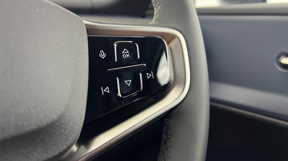 Used Volvo EX30 2025 for sale - 76466536: Photo 28