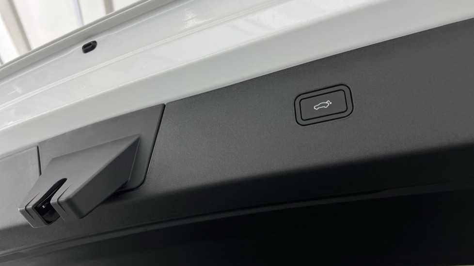 Used Volvo EX30 2025 for sale - 76466536: Photo 49