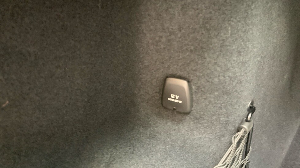 Used Volvo XC60 2025 for sale - 76575112: Photo 17