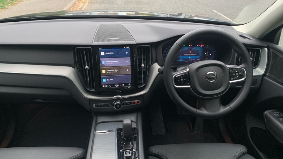 Used Volvo XC60 2025 for sale - 76575112: Photo 5