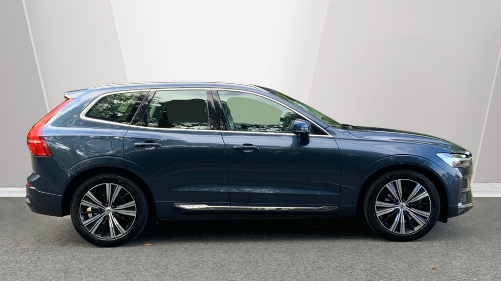 Used Volvo XC60 2021 for sale - 76796196: Photo 3