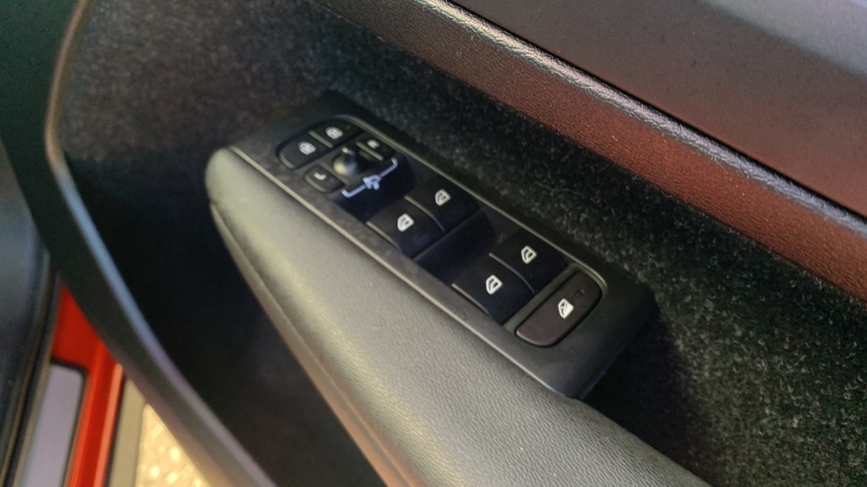 Used Volvo XC40 2020 for sale - 77210198: Photo 27