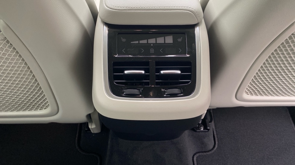 Used Volvo XC60 2026 for sale - 78009012: Photo 29