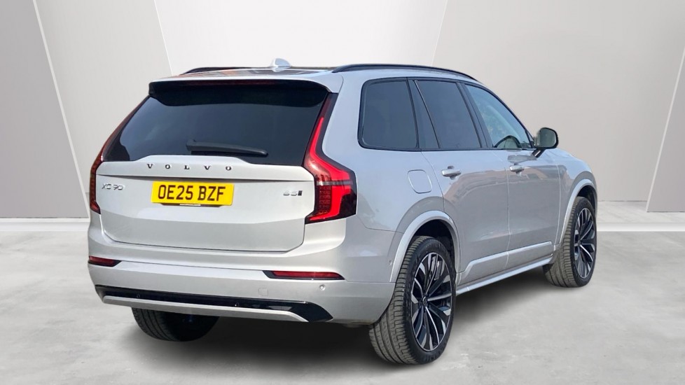 Used Volvo XC90 2025 for sale - 77710907: Photo 2