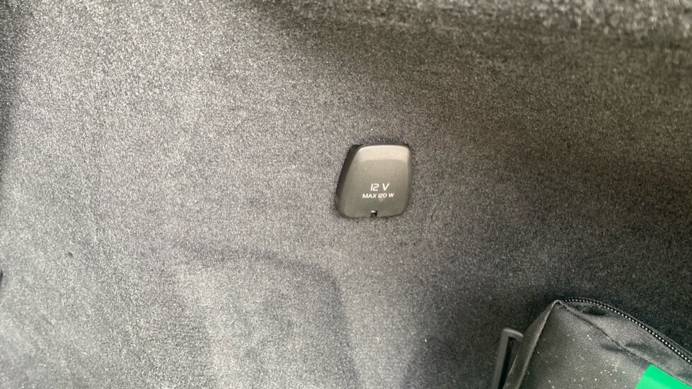 Used Volvo XC90 2025 for sale - 77710907: Photo 21