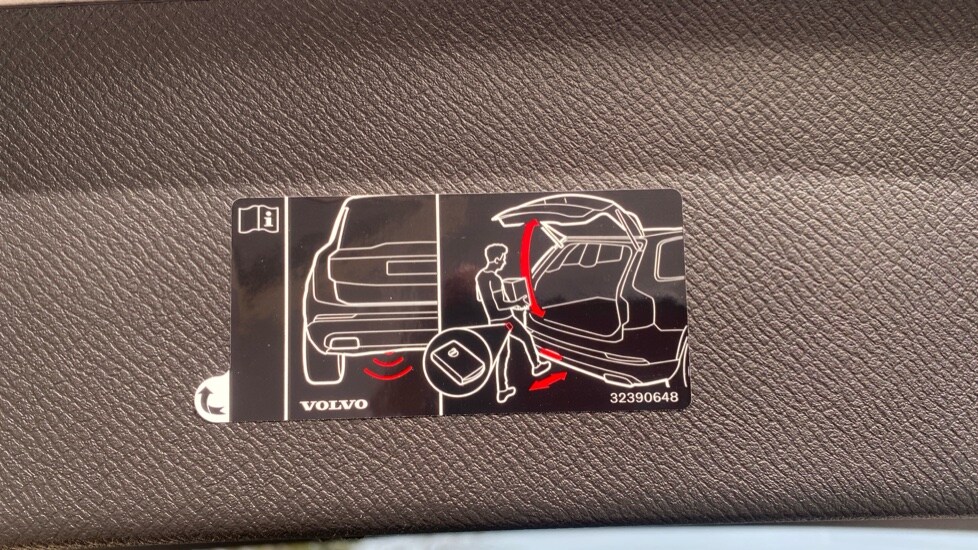 Used Volvo XC90 2025 for sale - 77710907: Photo 25