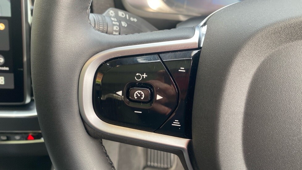 Used Volvo XC90 2025 for sale - 77710907: Photo 38