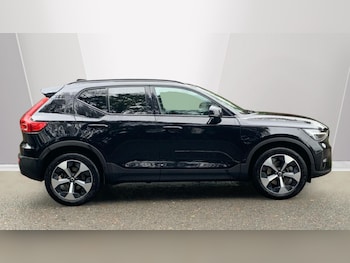 Used Volvo XC40 2025 for sale - 76971422: Photo