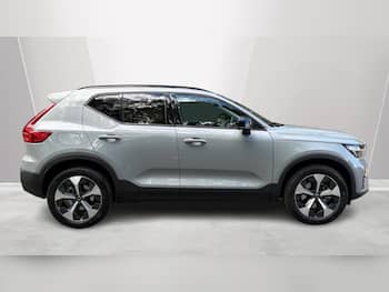 Used Volvo XC40 2026 for sale - 79742160: Photo