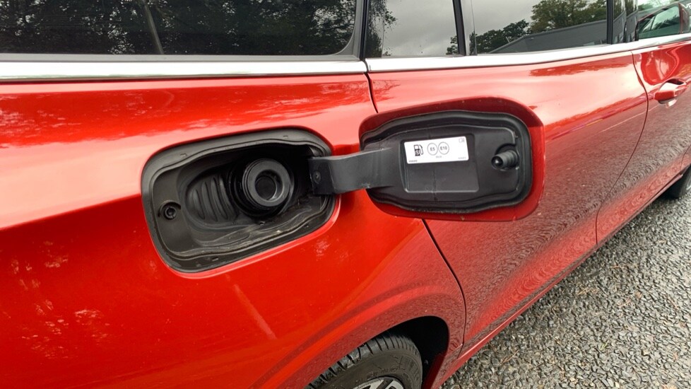 Used Volvo V60 2023 for sale - 75966956: Photo 29