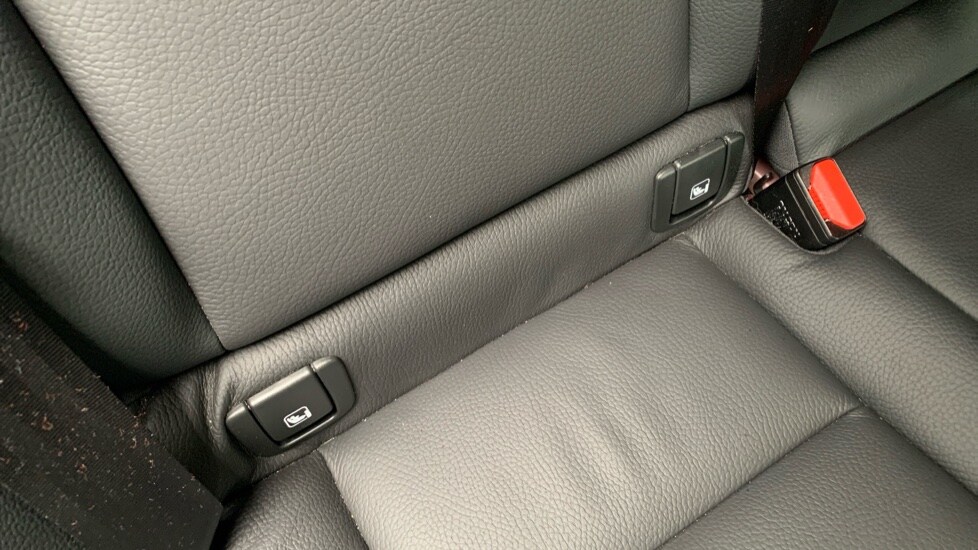 Used Volvo V60 2023 for sale - 75966956: Photo 30