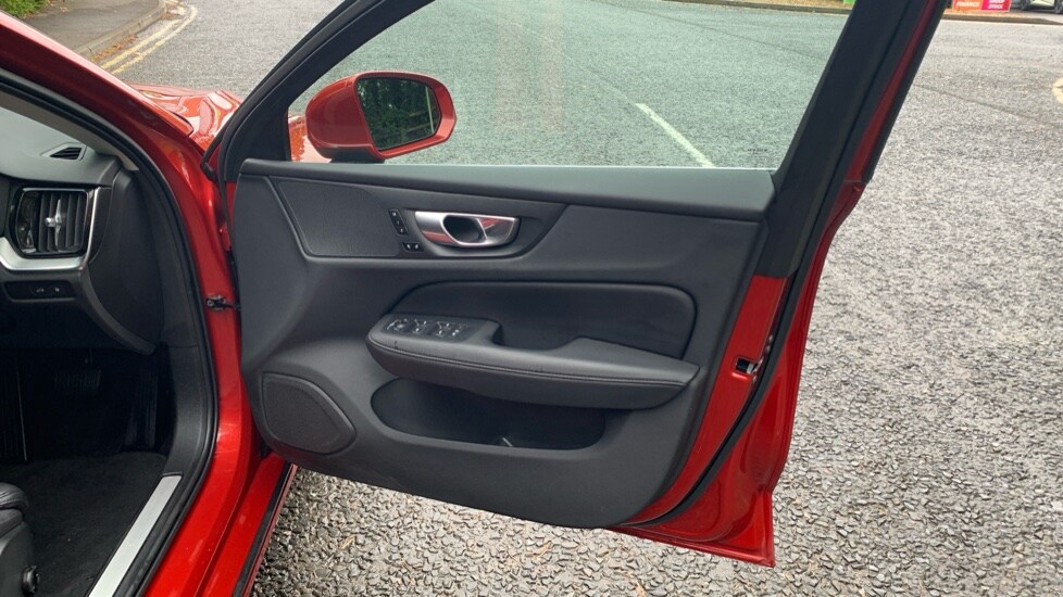 Used Volvo V60 2023 for sale - 75966956: Photo 34