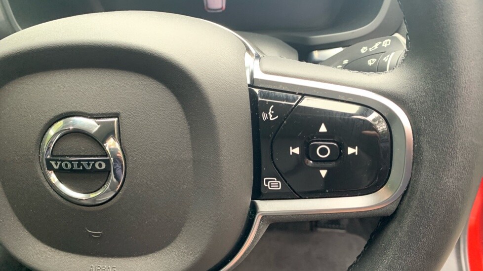 Used Volvo V60 2023 for sale - 75966956: Photo 38