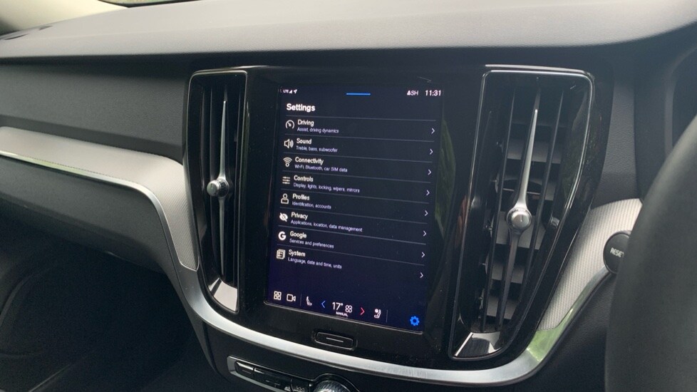 Used Volvo V60 2023 for sale - 75966956: Photo 43