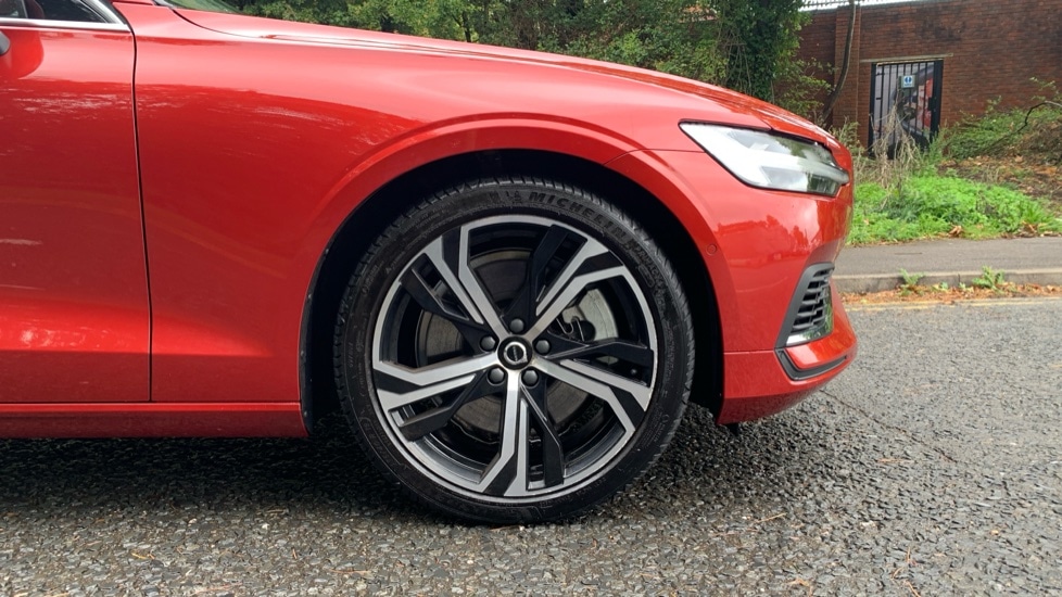 Used Volvo V60 2023 for sale - 75966956: Photo 9