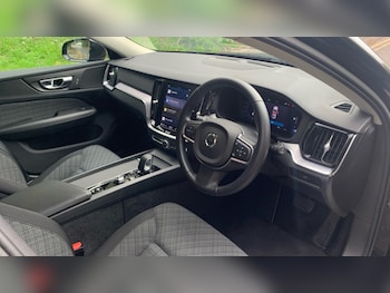 Used Volvo V60 2023 for sale - 75829173: Photo