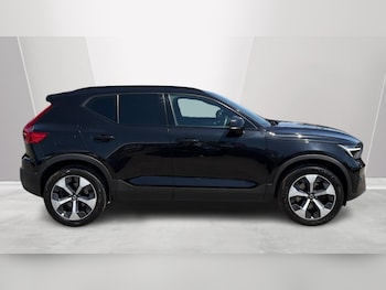 Used Volvo XC40 2025 for sale - 78895999: Photo